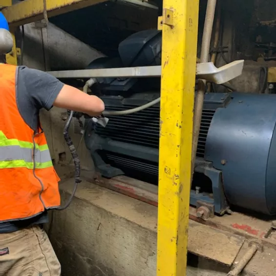 Using dry ice blasting to clean equipment at a pulp and paper mill