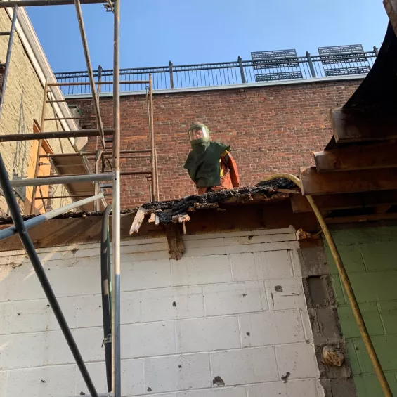 Limestone wall cleaning 1