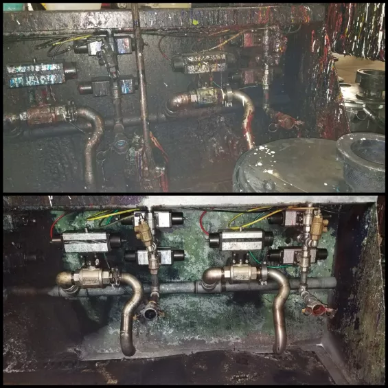 Print press ink dispenser cleaning