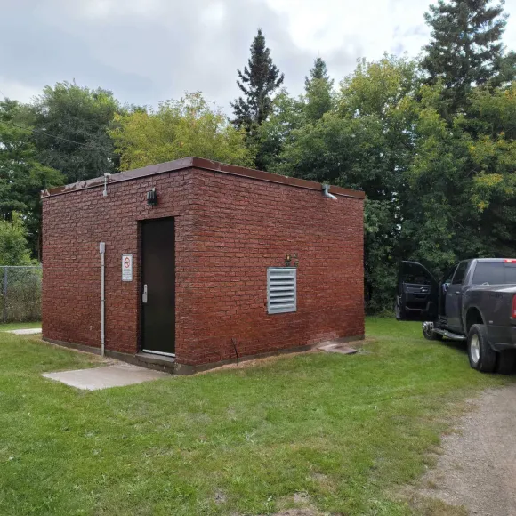 Cobourg Graffiti Removal with Graffiti Resistant Coating