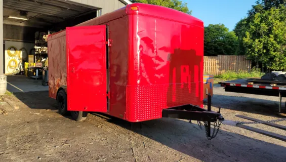 red-trailer-sandblasting