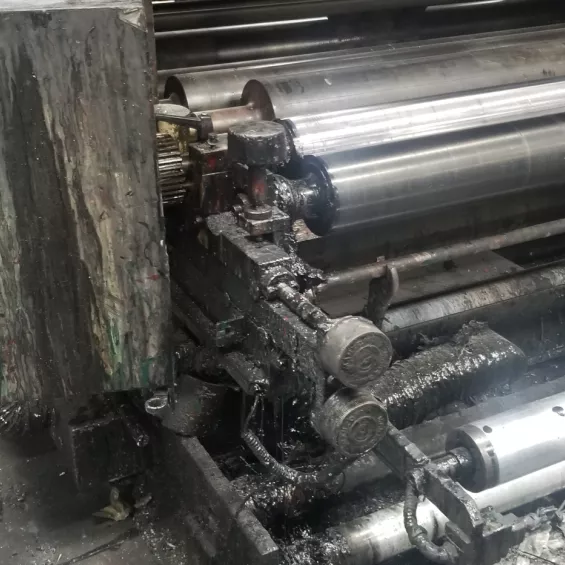 Dry Ice Blasting Printing Press in Woodbridge before
