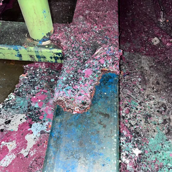 Before and after dry ice blasting on Electro Cable ink machine