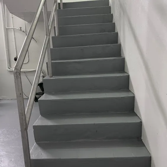 03-stairs-after-coating